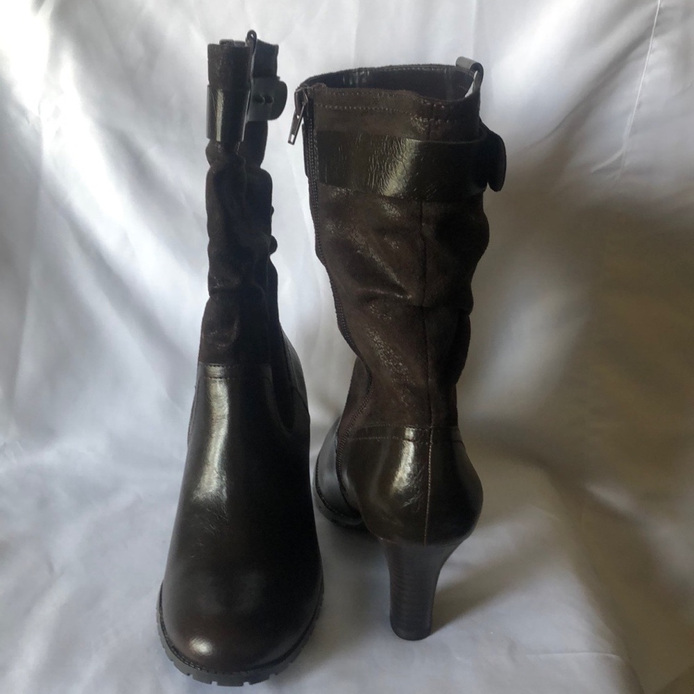 Brown boots